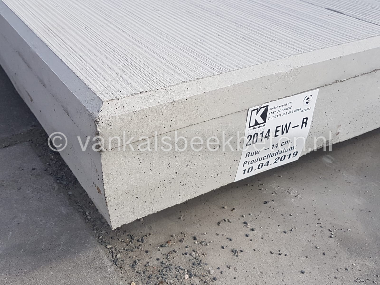 de begeleiding vreugde bijvoeglijk naamwoord Betonplaat 200x200x14cm, 15 ton - Van Kalsbeek Beton B.V.
